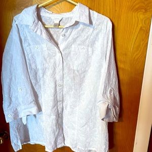 CJ Banks woman’s top 3/4 length sleeves